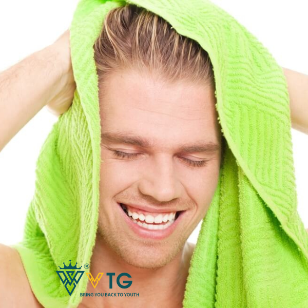 Uốn tóc nam 7/3 bao nhiêu tiền?