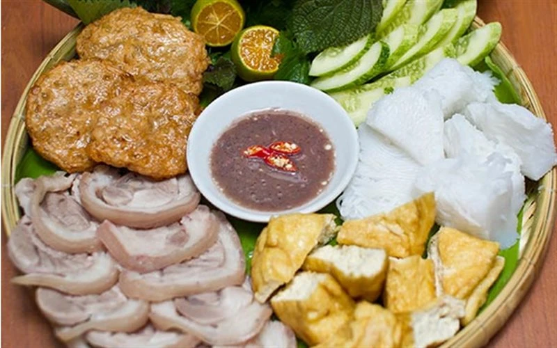 Trưa Nay Ăn Gì: 15 Món Ngon Nhanh Gọn Cho Dân Công Sở