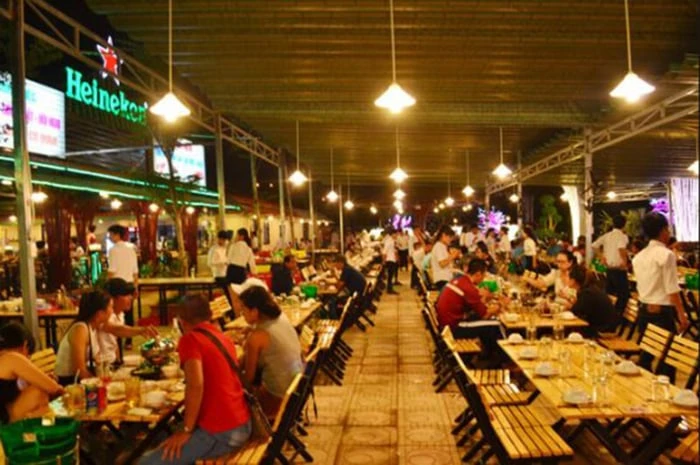 Top 22 Địa điểm Ăn uống Nổi tiếng ở Gia Lai - Pleiku với giá cả phải chăng