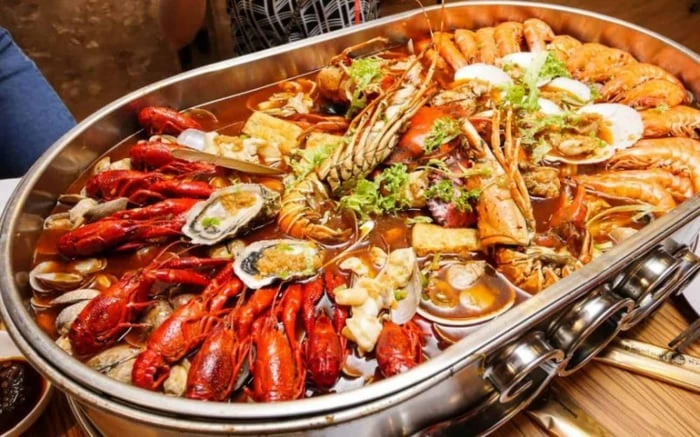 Top 22 Địa điểm Ăn uống Nổi tiếng ở Gia Lai - Pleiku với giá cả phải chăng