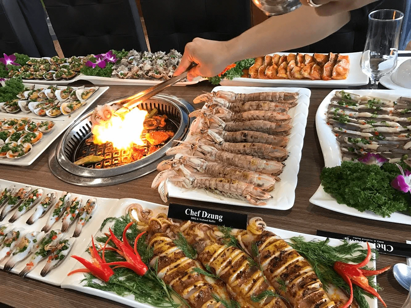 TOP 25 quán buffet Hà Nội ngon, chất lượng, đông khách | Vincom | Vincom